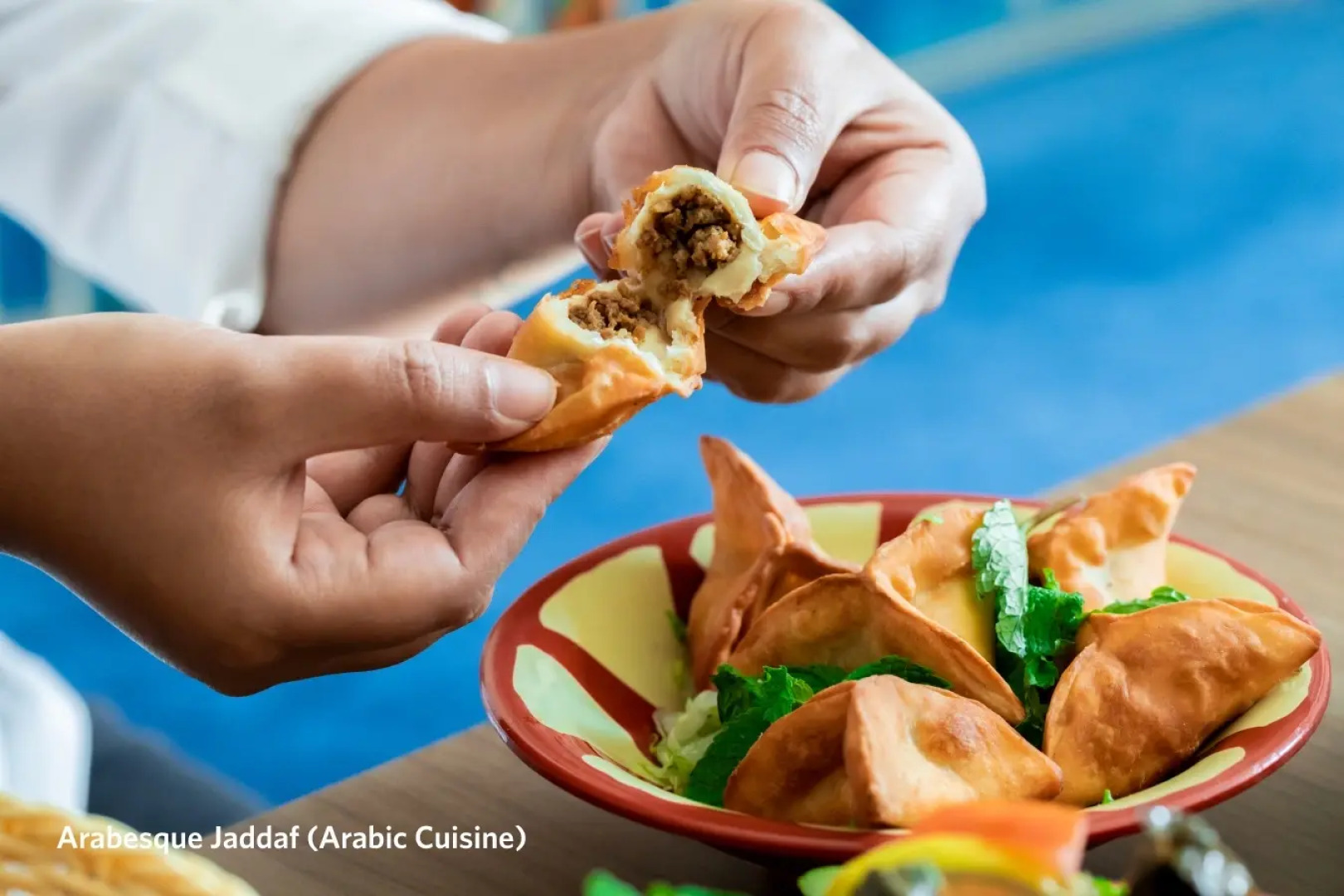 Отель Kingsgate Canal