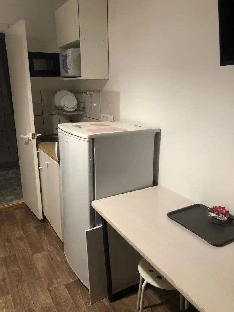 Апартаменты Добрые сутки на Кировградской 1