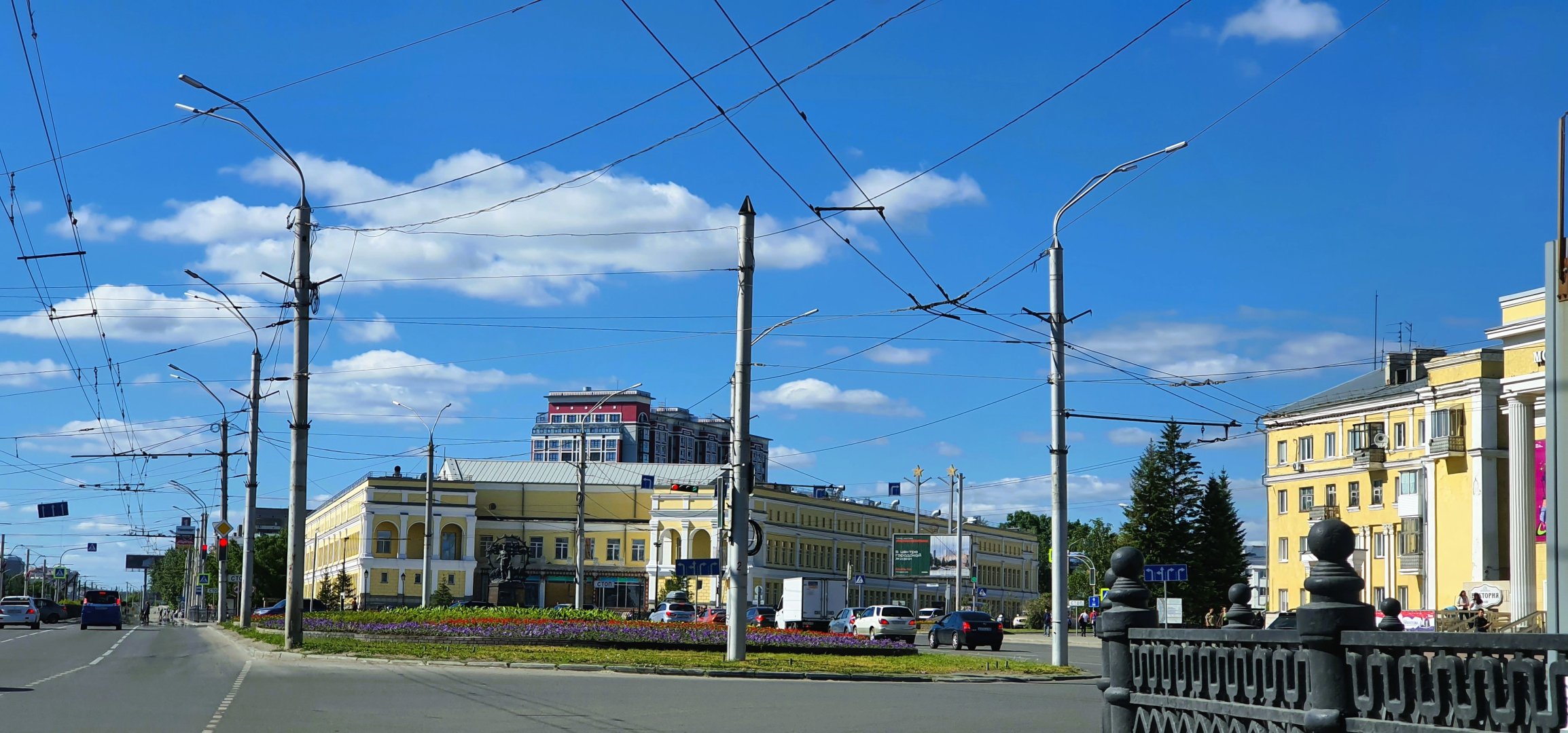 Квартира проспект Калинина у площади Октября