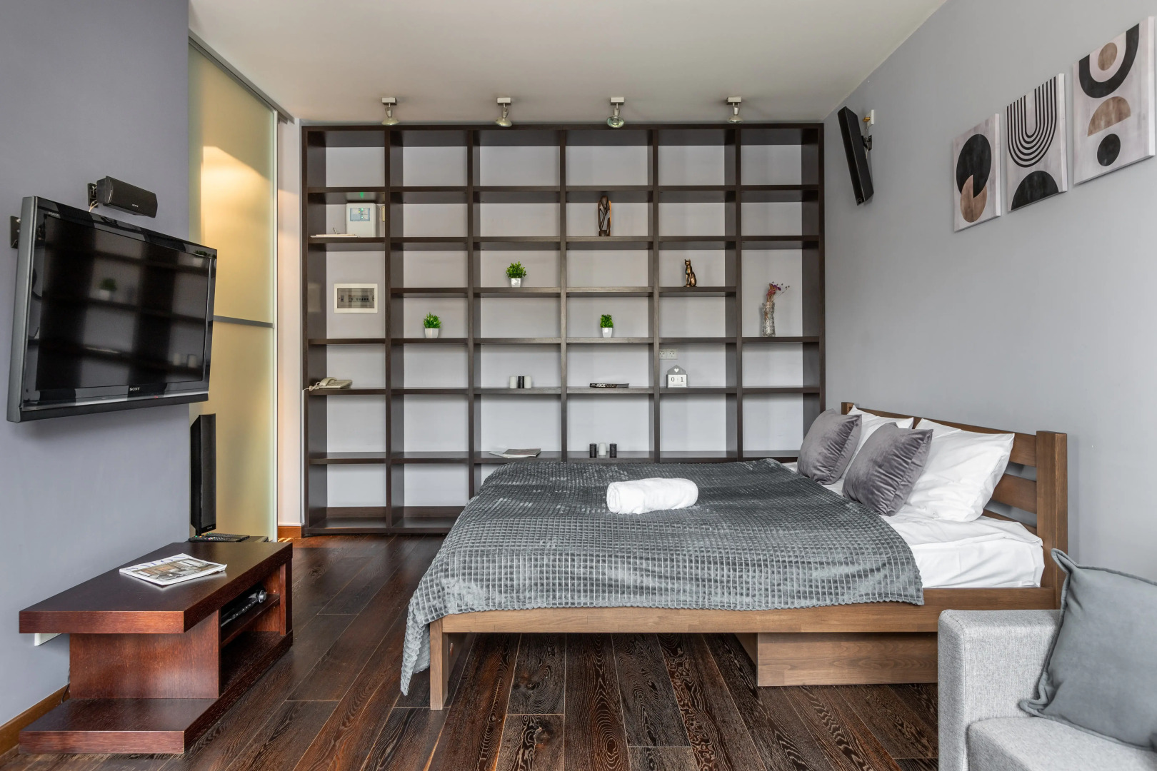 Апартаменты в центре напротив ЦУМа