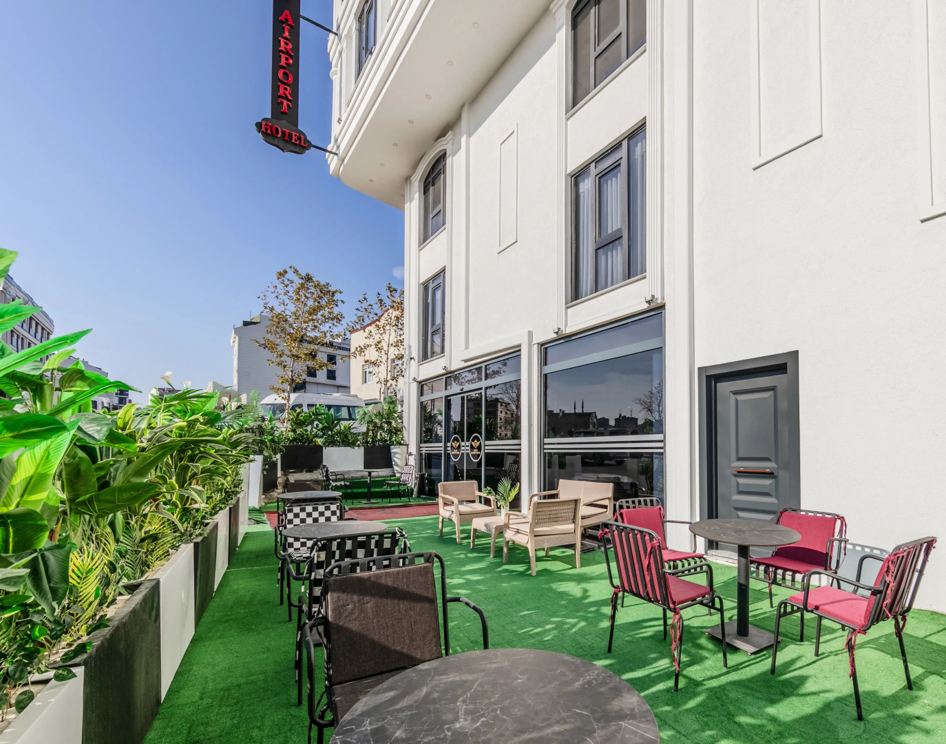 Отель Solin Airport Hotel