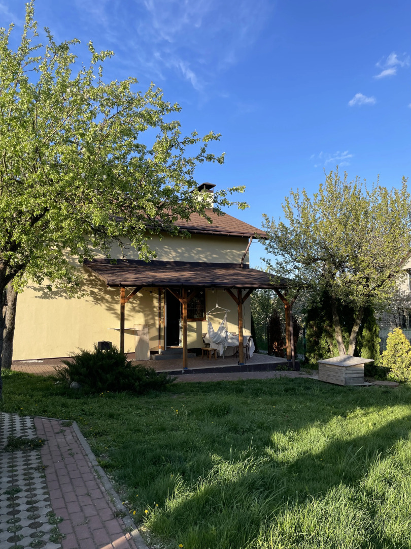 Частный дом с баней