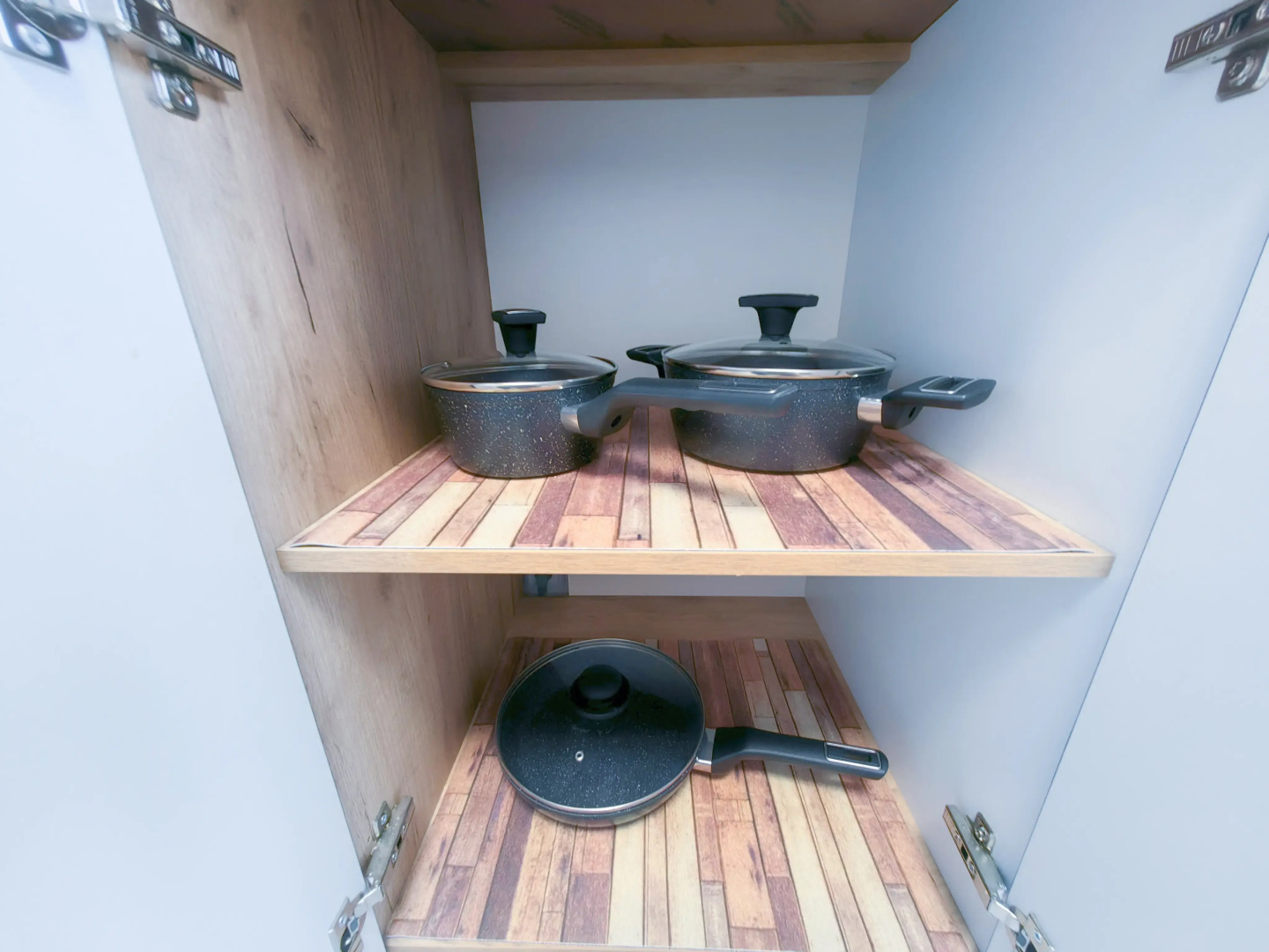 Квартира Вместительная у МРНЦ им. Цыба