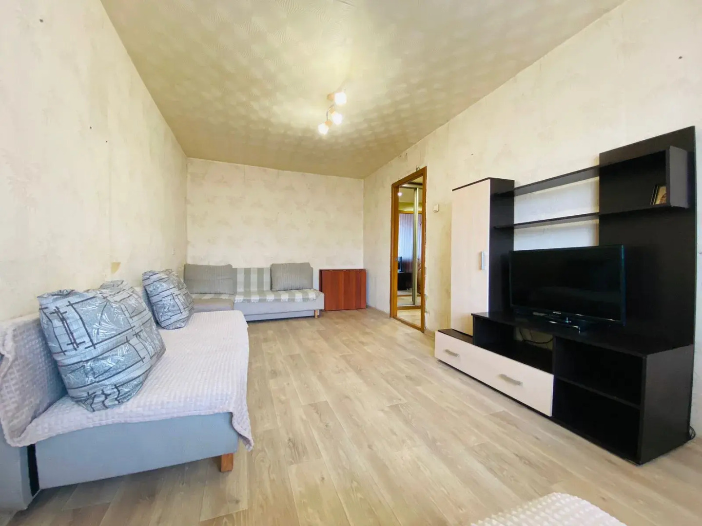 Апартаменты Карла-Маркса 258 Б