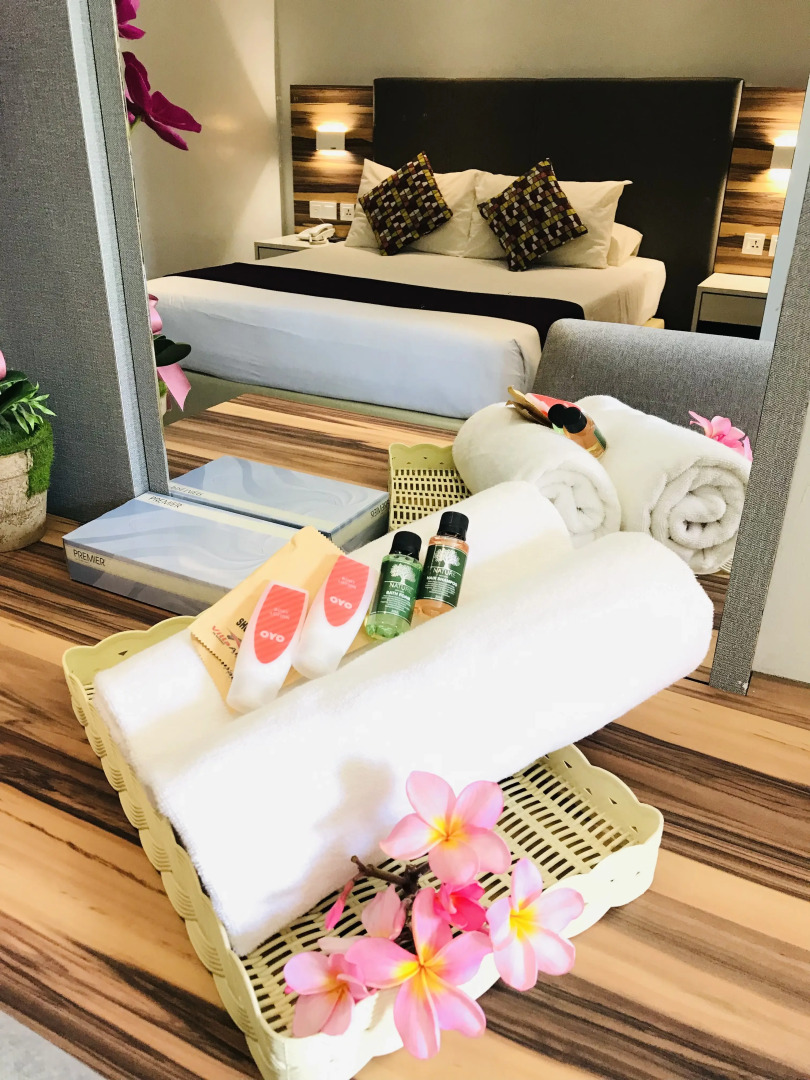 Отель VILLA ABADI RESORT