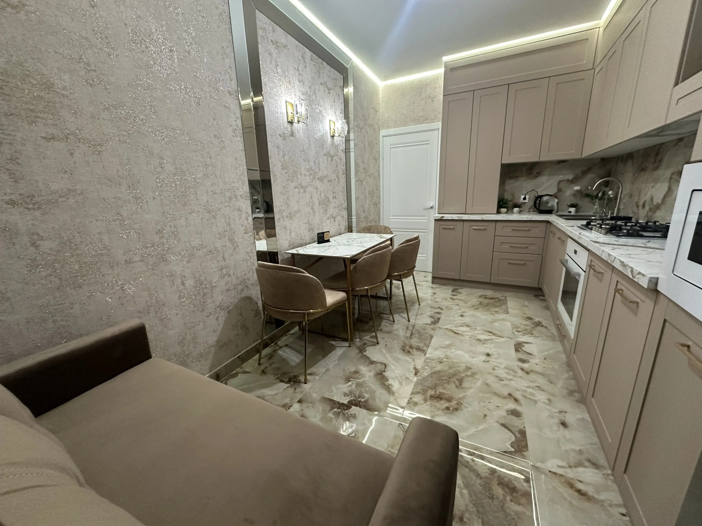 Апартаменты Люкс Советская 78 в центре рядом с аэропортом