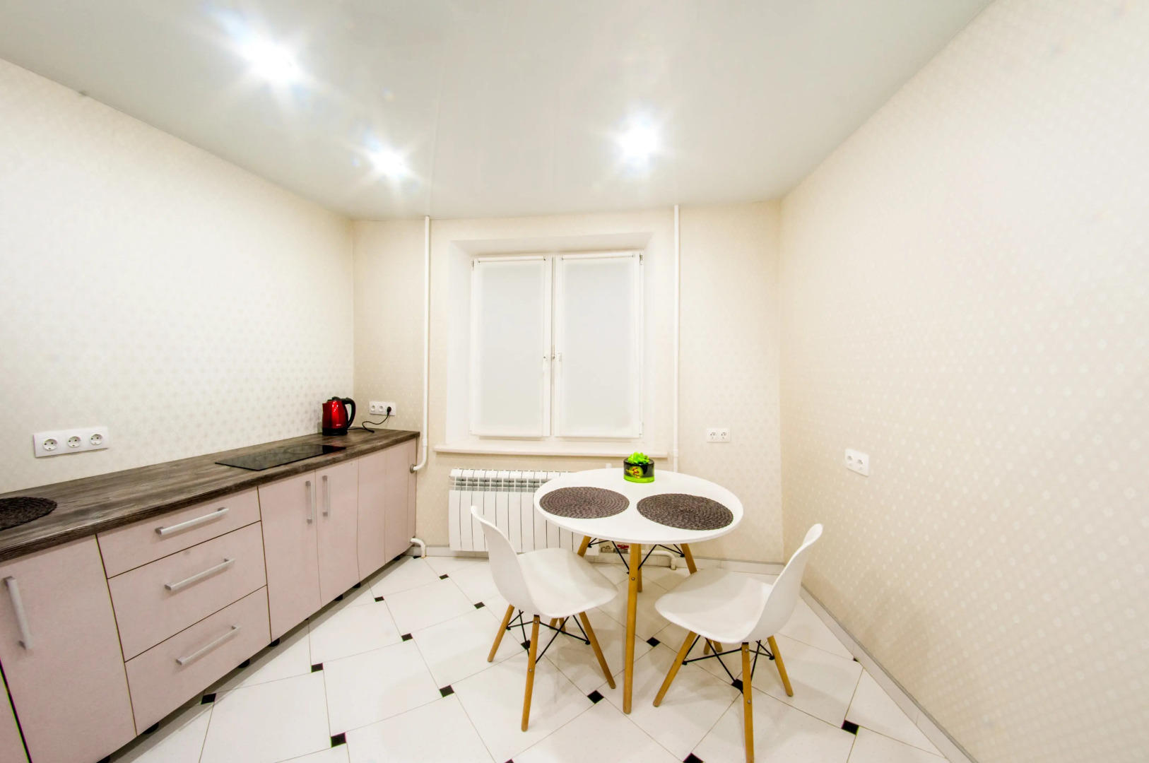 Апартаменты White