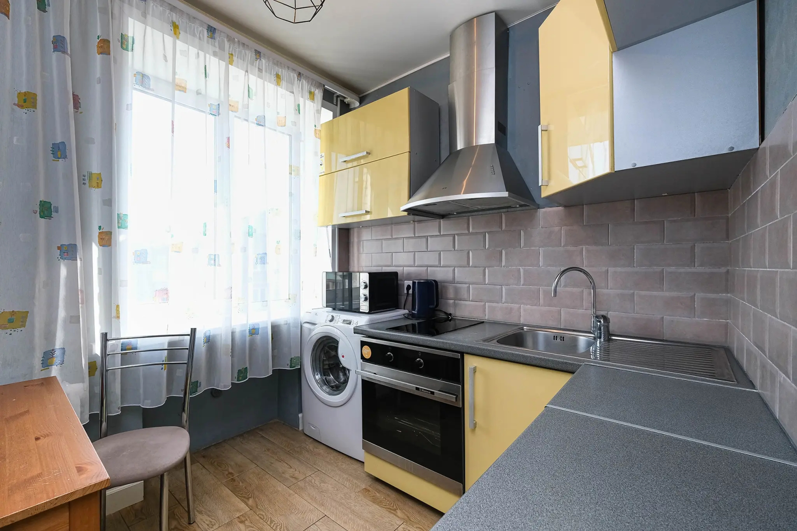 Квартира 1 комнатная на Челюскинцев 14-158