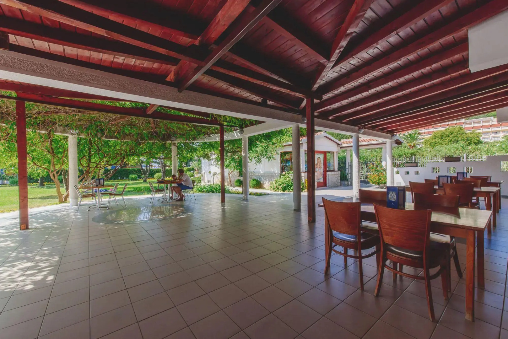 Отель Montenegro Beach Resort