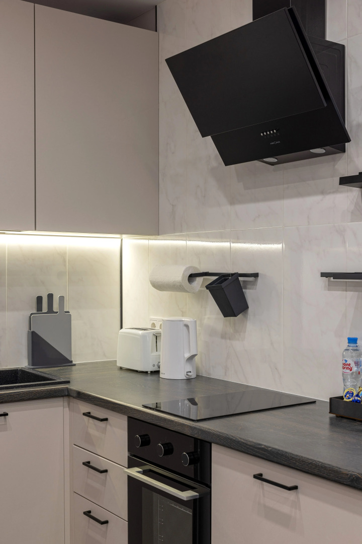 Квартира Дизайнерская Студия на Три Окна Feel At Home у Невского Проспекта