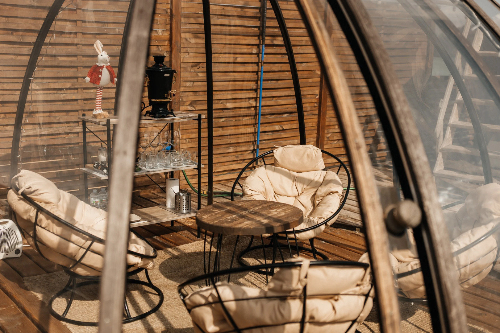 Scandi (Skandinaviya)