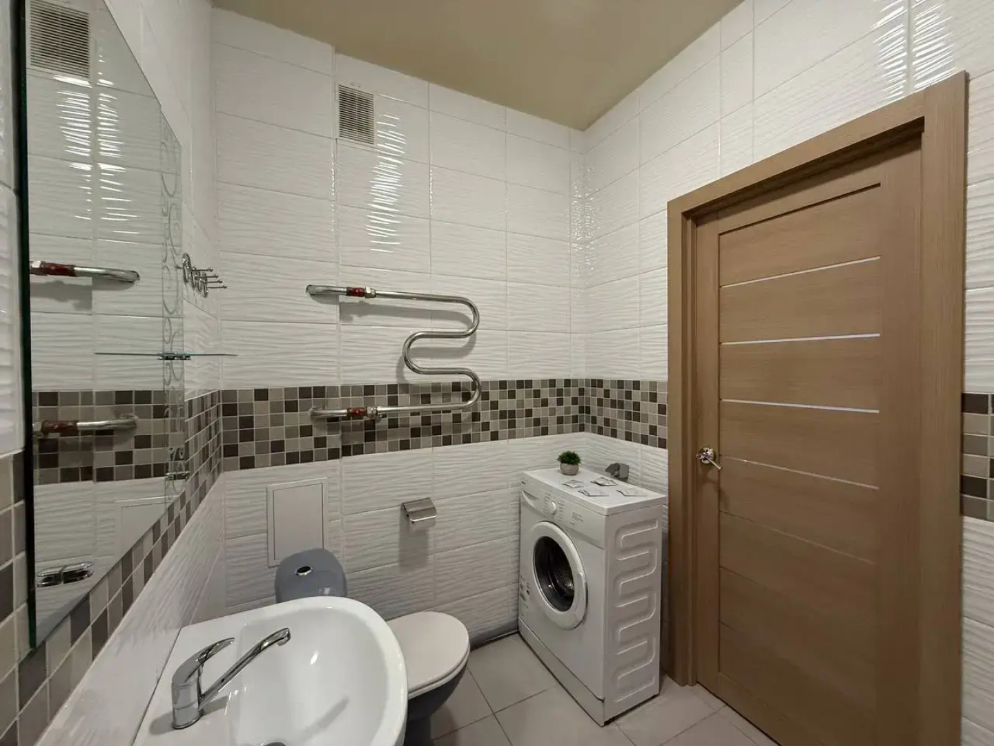 Квартира Просторная Рядом с Аквапарком