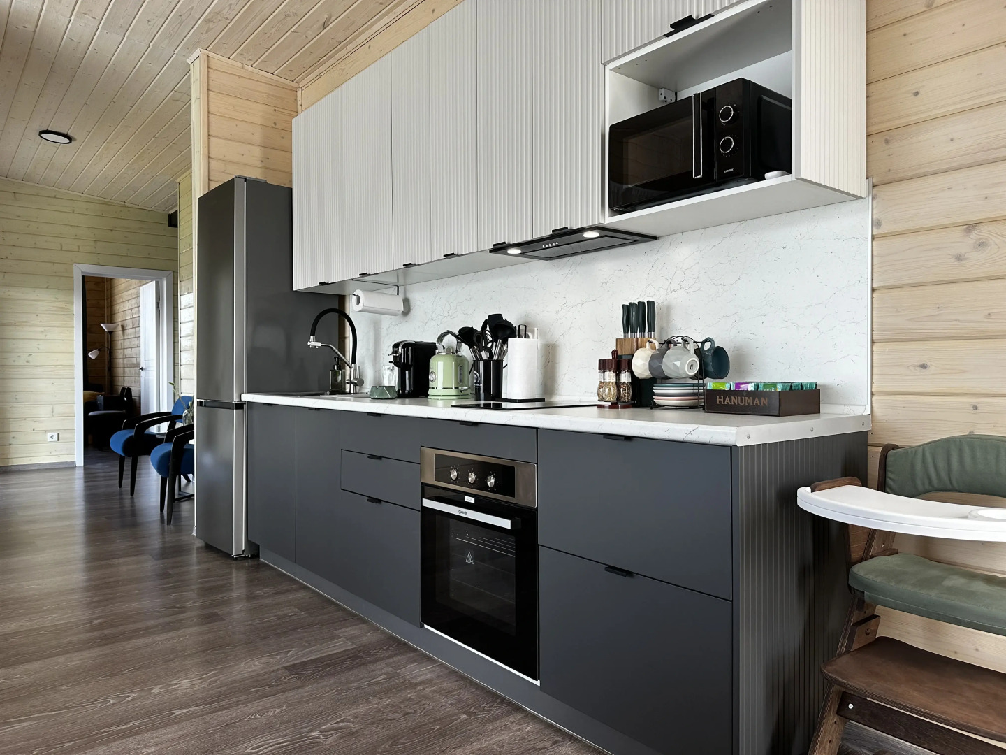 Частный дом с красивой костровой зоной