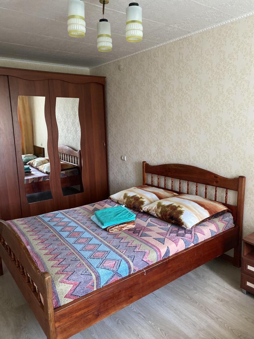 Квартира 2-х комнатная квартира на проспекте Рачкова 12 А