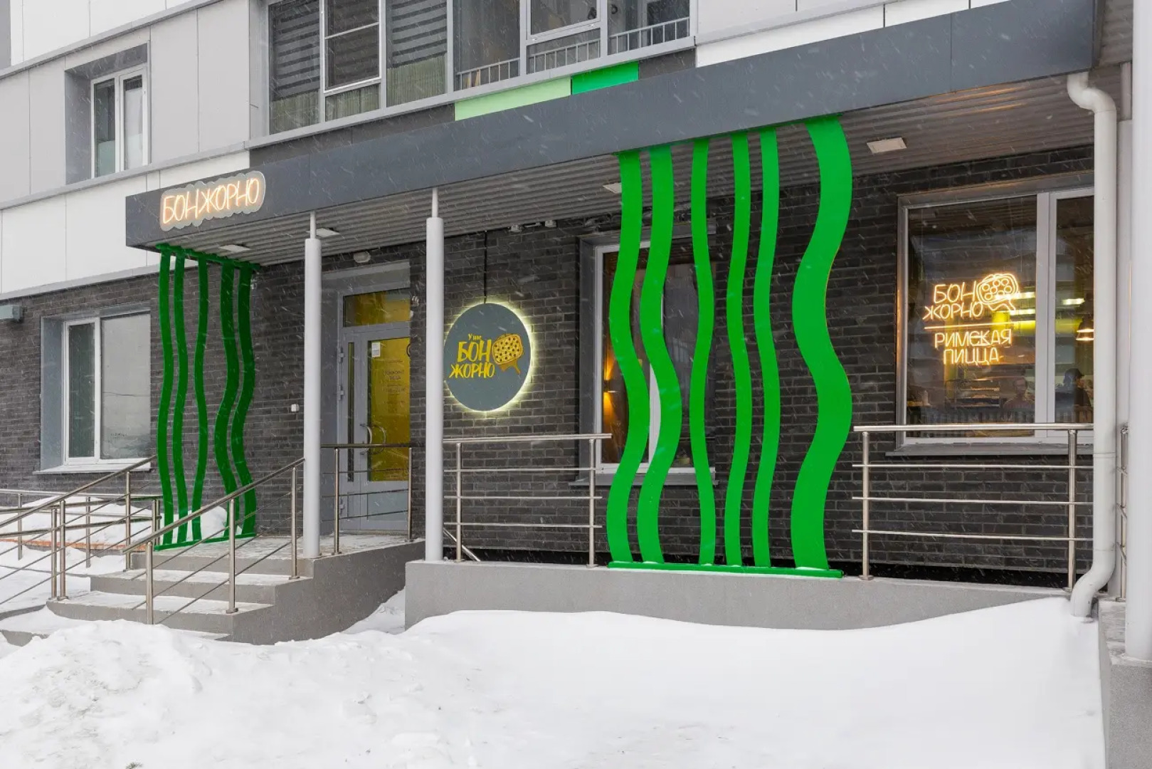 Апартаменты двухкомнатные в Oazis Apart