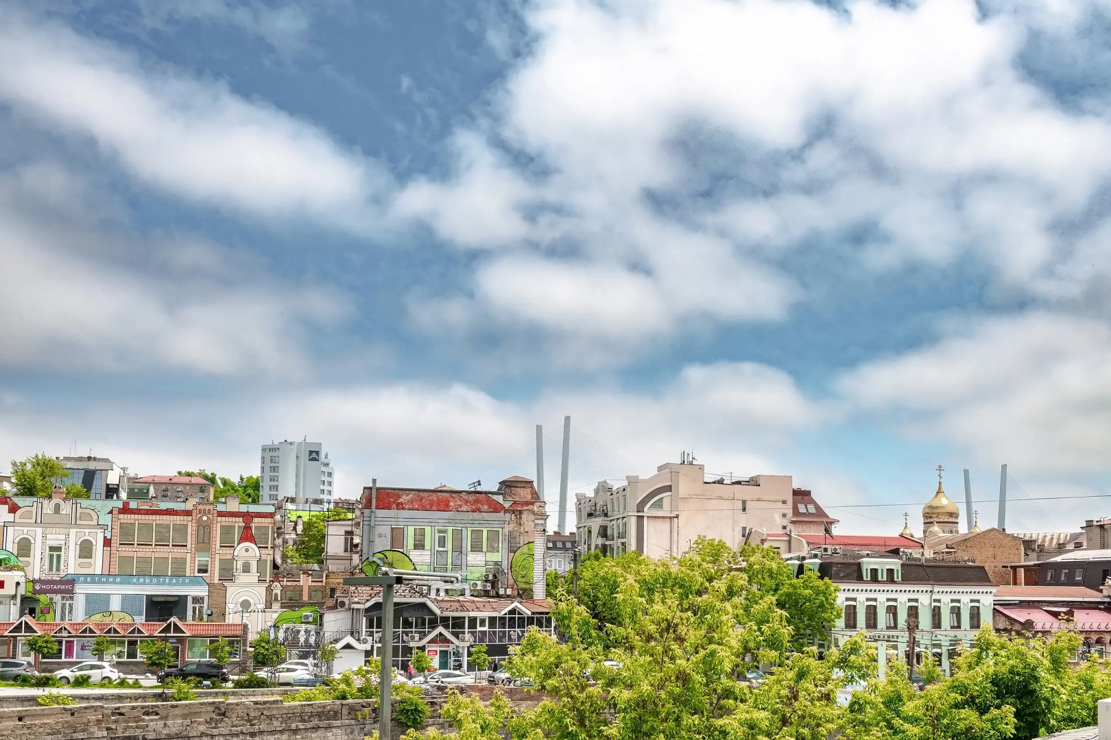 Апартаменты Трехкомнатные в самом центре города на Фокина 19