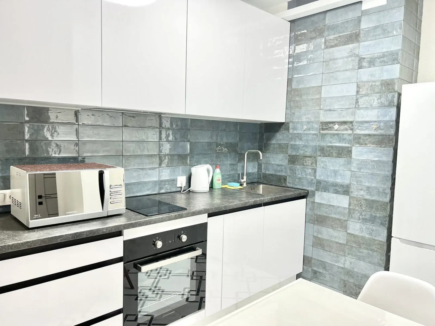 Апартаменты двухкомнатные улица Николы Теслы 29