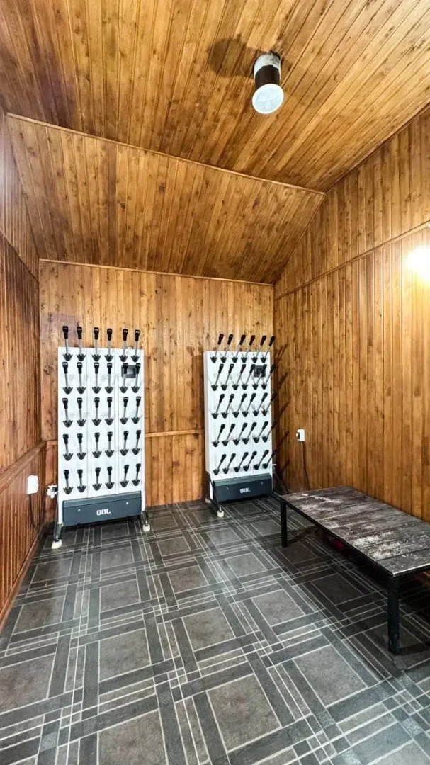 Отель Кавказ