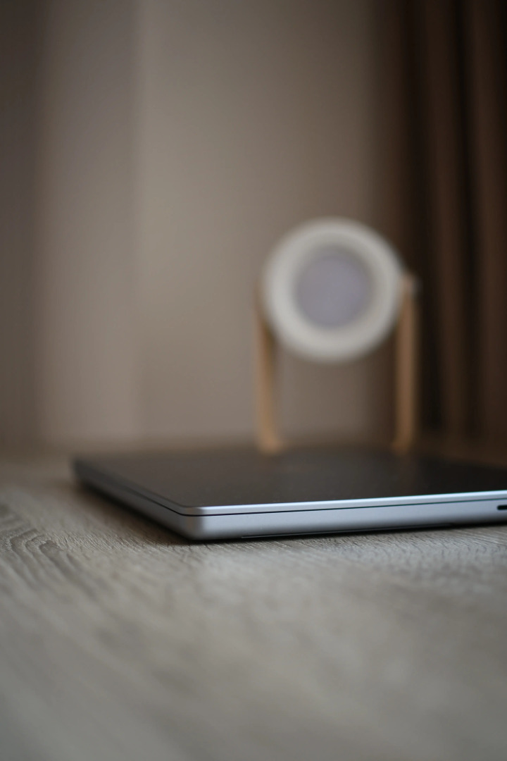 Апартаменты Stylish Gem Steps to Republic Square