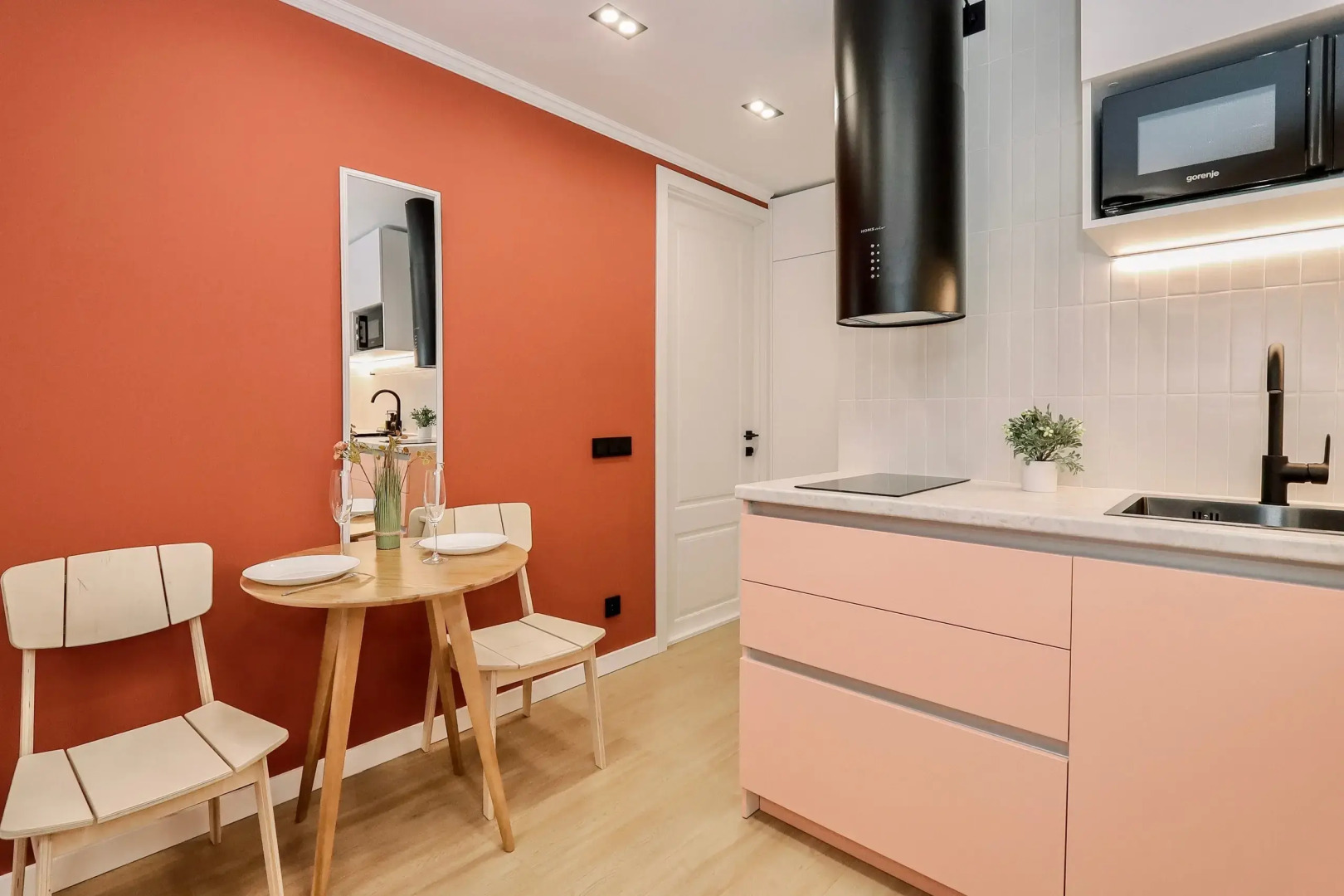 Квартира Privi House на Холмогорова 113