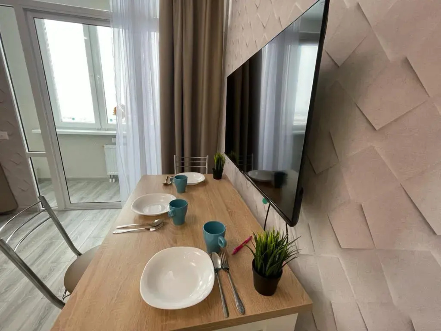 Апартаменты Еврокласс Рядом с ТЦ Круиз