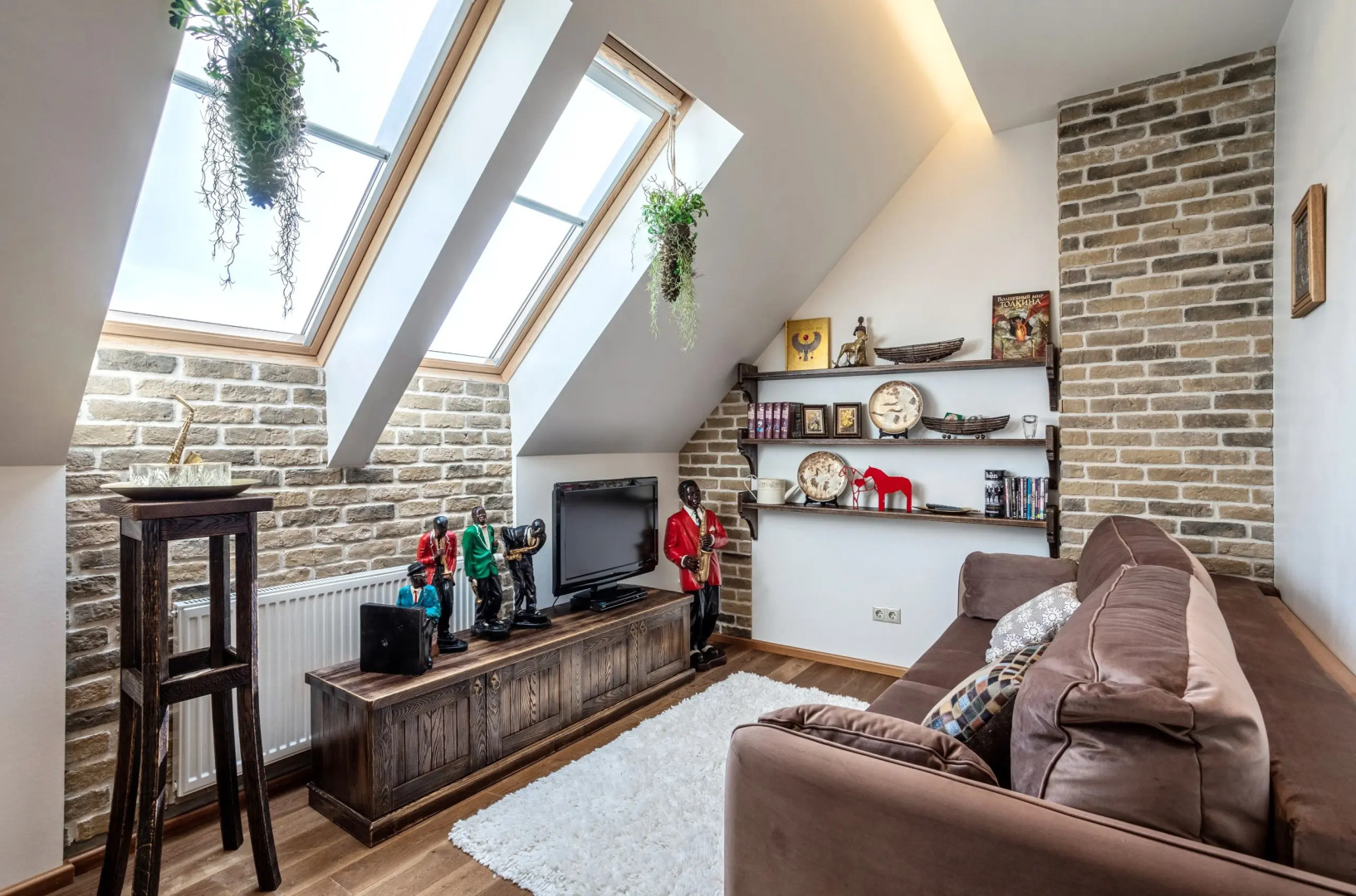 Квартира трёхкомнатная BookingApart с дизайнерским ремонтом в самом центре Светлогорска