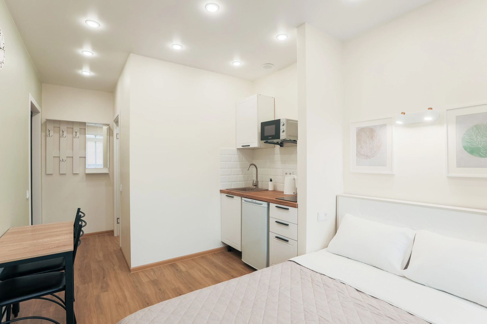 Апартаменты Гармония возле Аэропорта на 2 Гостей