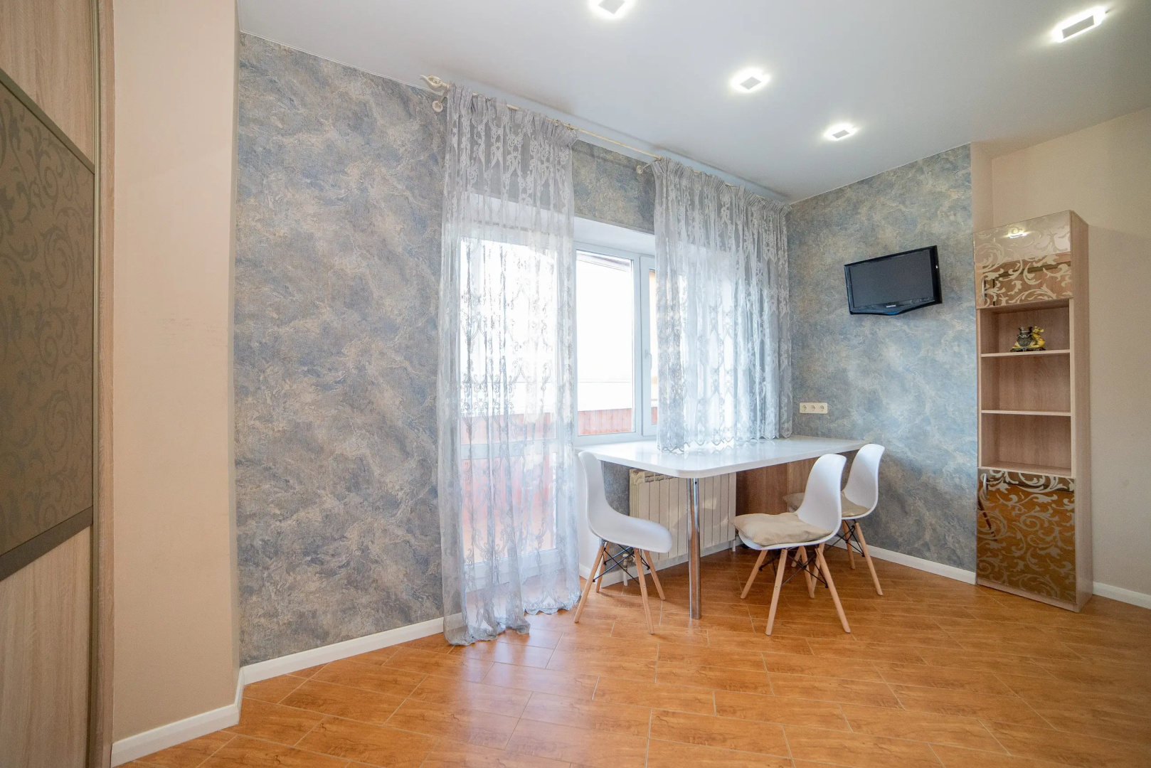 Квартира двухкомнатная BeGuest на Хохрякова