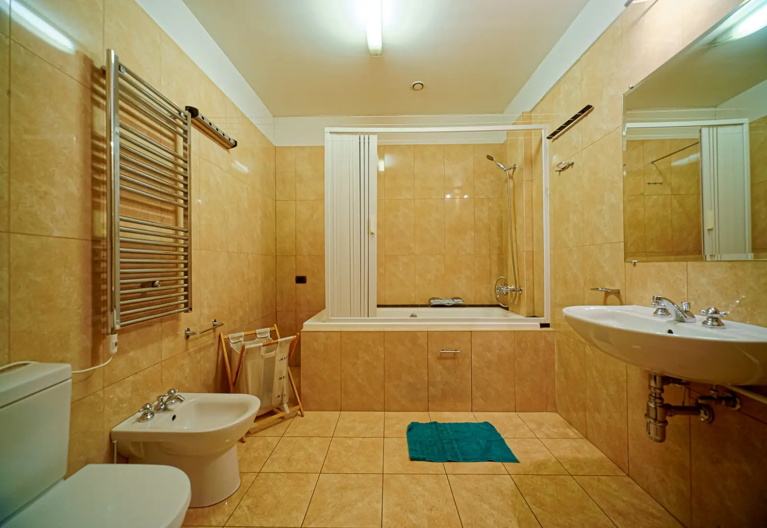 Апартаменты Двухкомнатная Квартира с Видом на Набережную