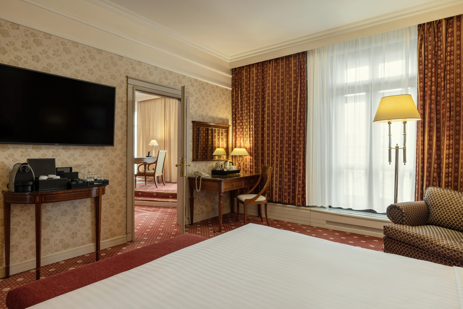 Сафмар Грандъ Москва (бывший Марриотт Гранд)