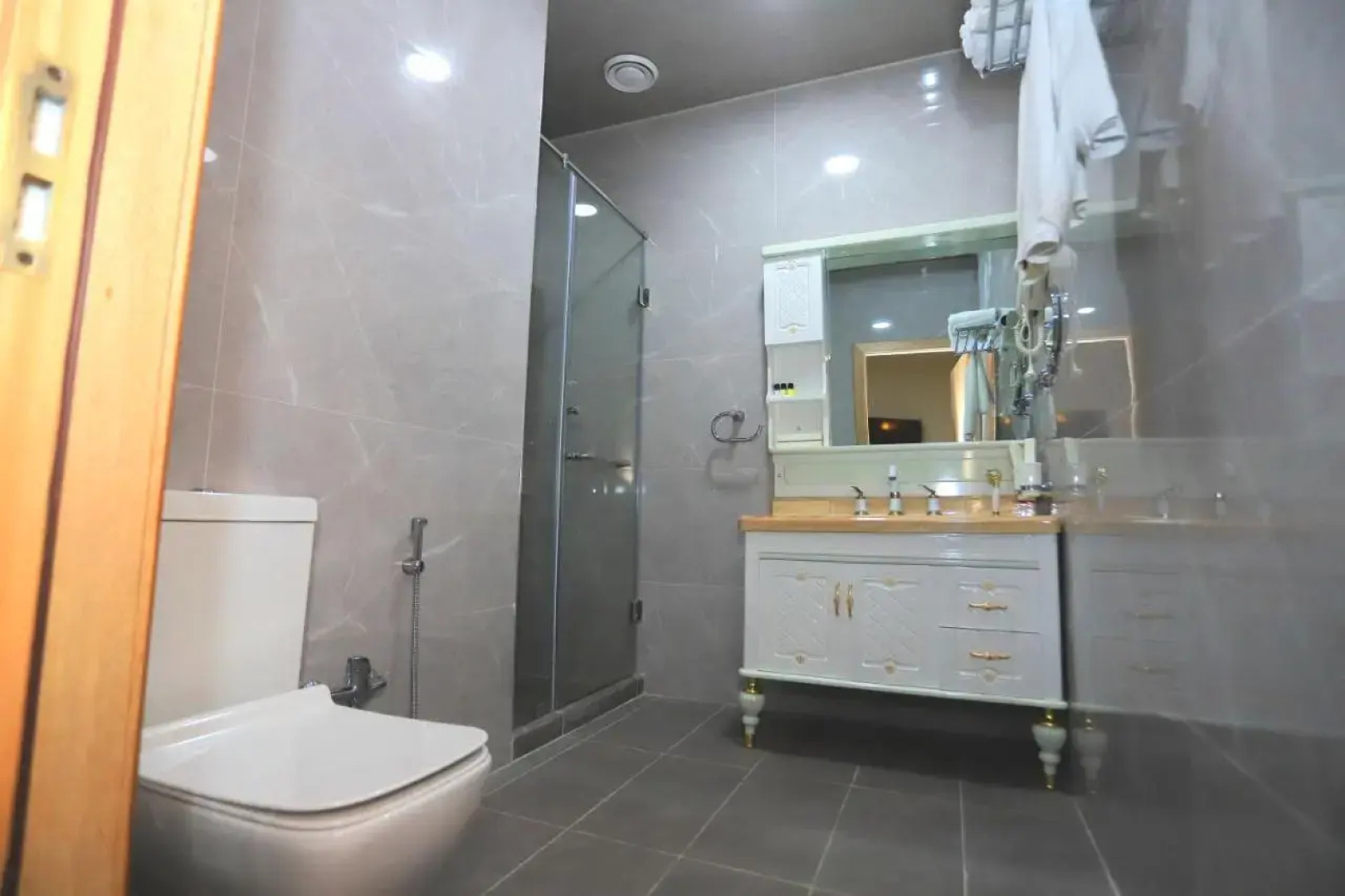 Отель Central Palace Hotel