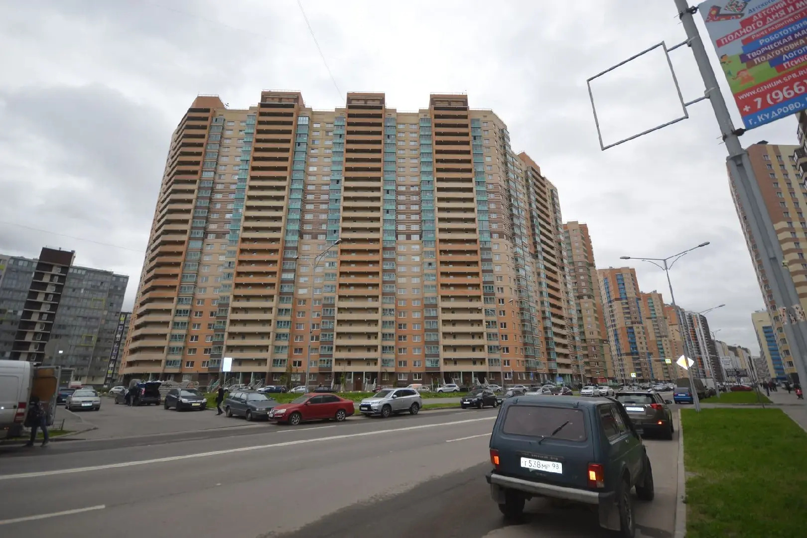 Апартаменты на Европейском проспекте 14