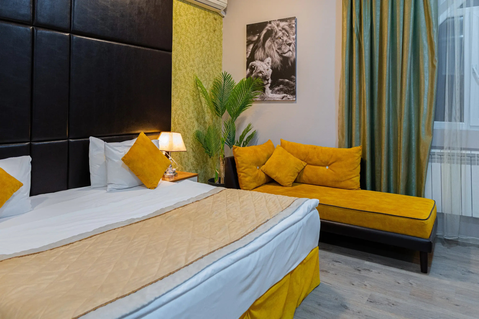 Отель Square Boutique