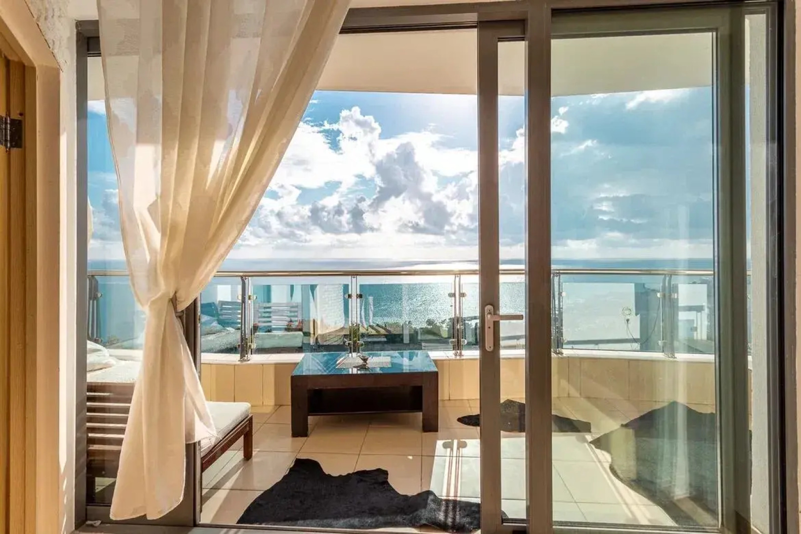 Апартаменты Идеал Хауз 1