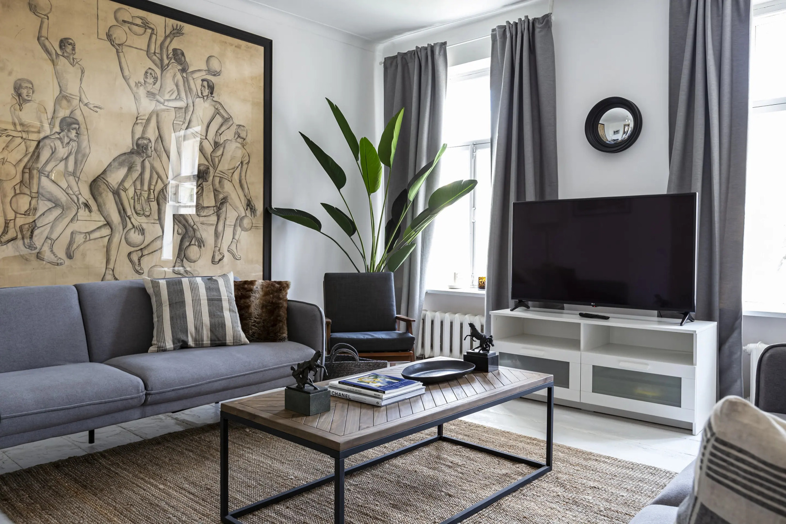 Квартира В Самом Центре С Парковкой