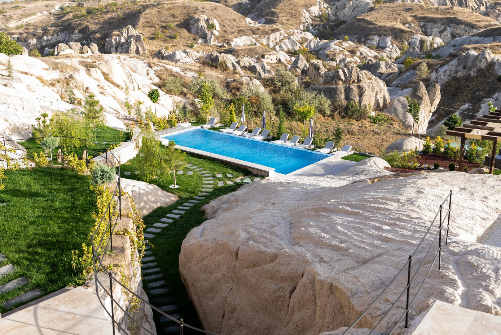 Отель Be Still Alexa Smart Luxury Escape Adults Only