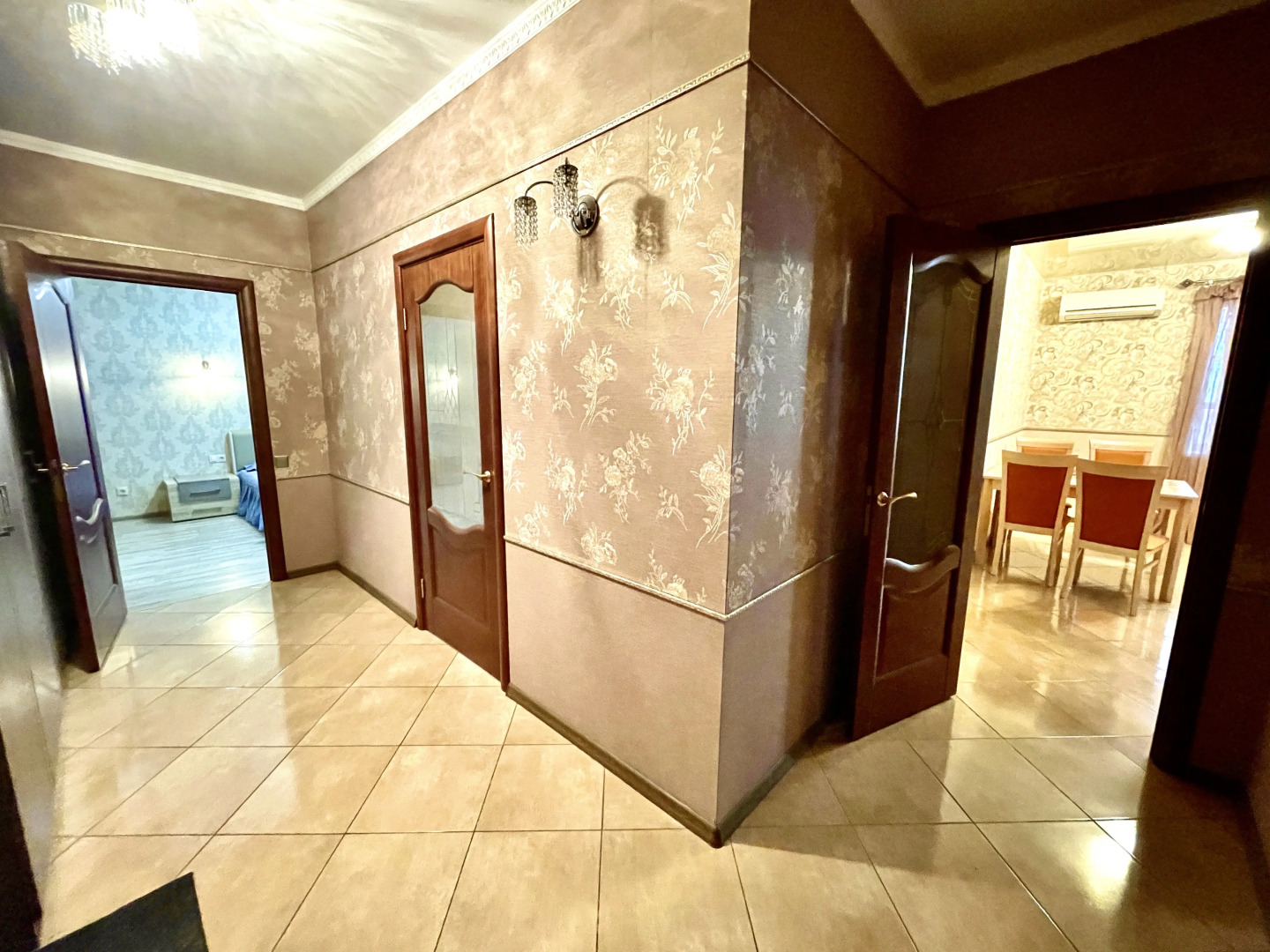 Апартаменты двухкомнатные на Садовой 337