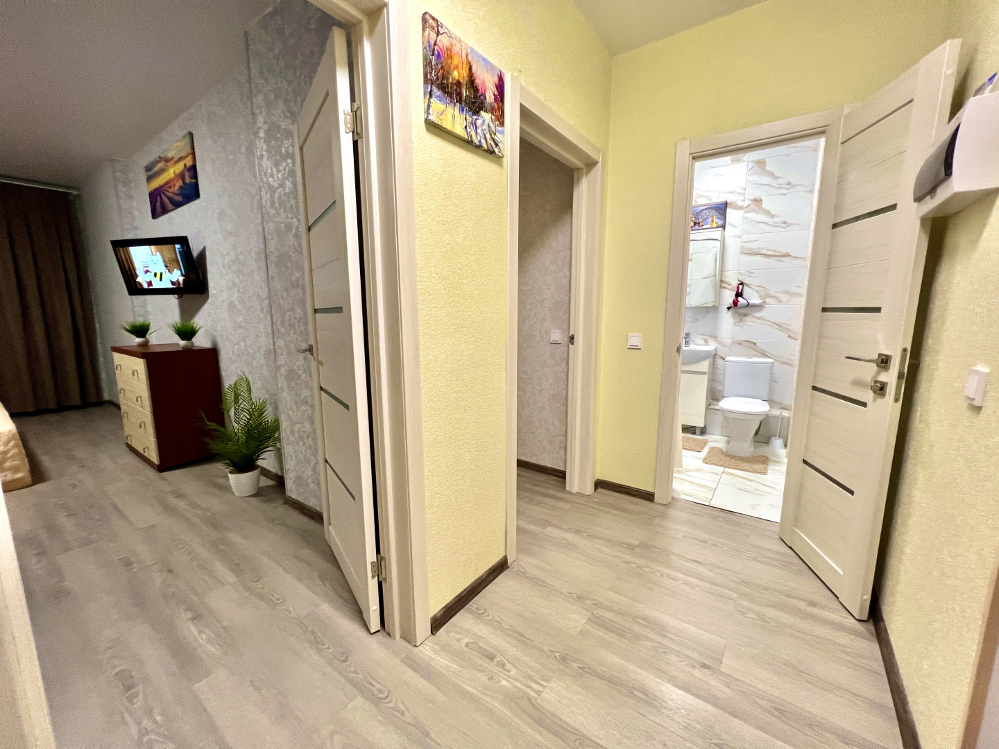 Апартаменты Уютные в ЖК Академический на 8 этаже (рядом с Парком Гагарина) пр-кт К.Маркса, 242