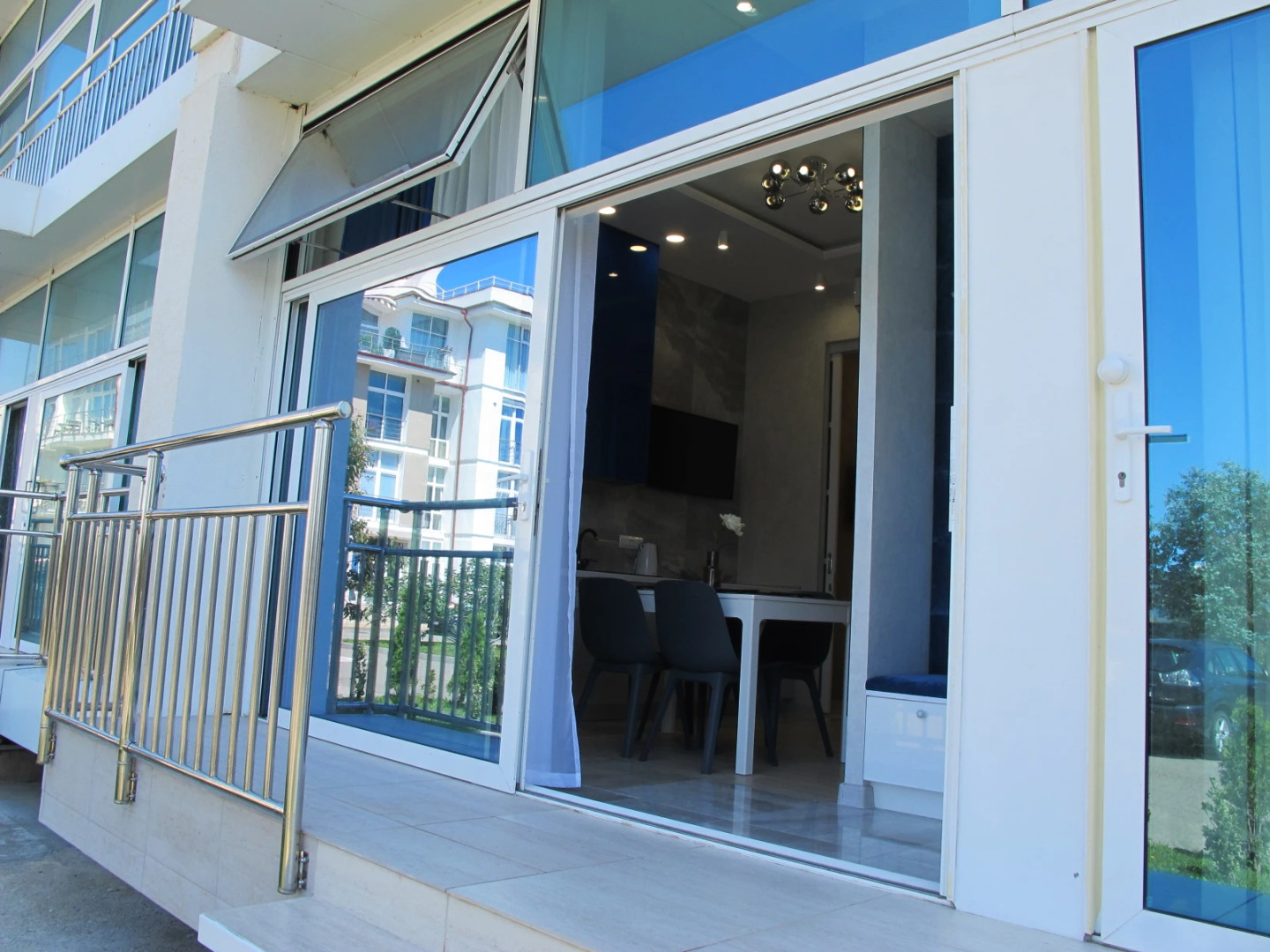 Апартаменты на Бульваре Надежд 4/3