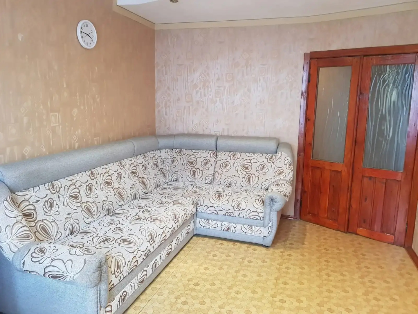 Апартаменты трехкомнатная квартира