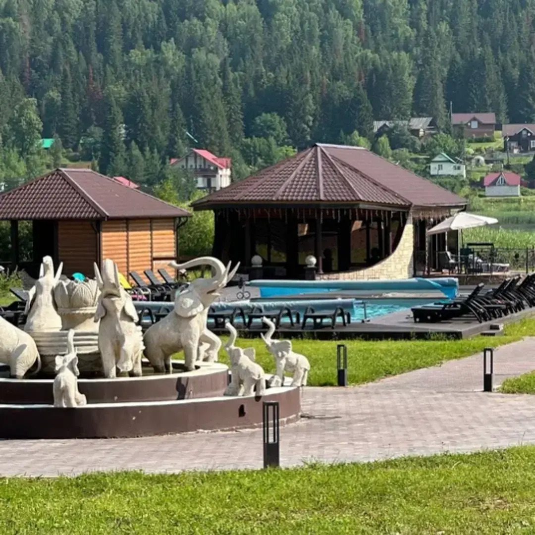 Загородный Клуб Петергоф