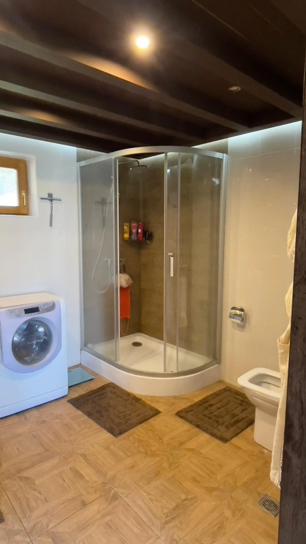 Частный дом Уютный дом в лесу у реки