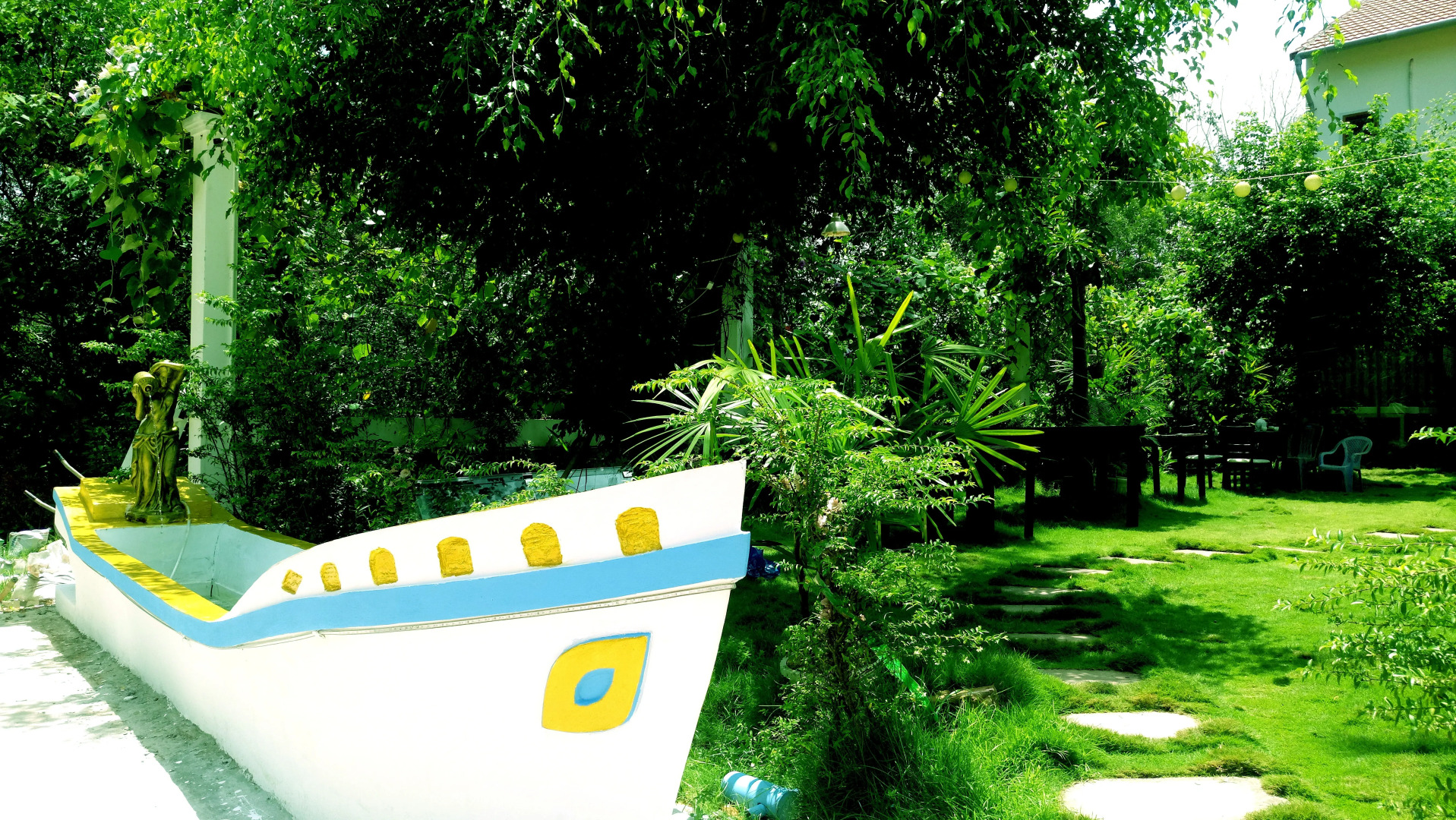 Отель Camellia Resort & Spa