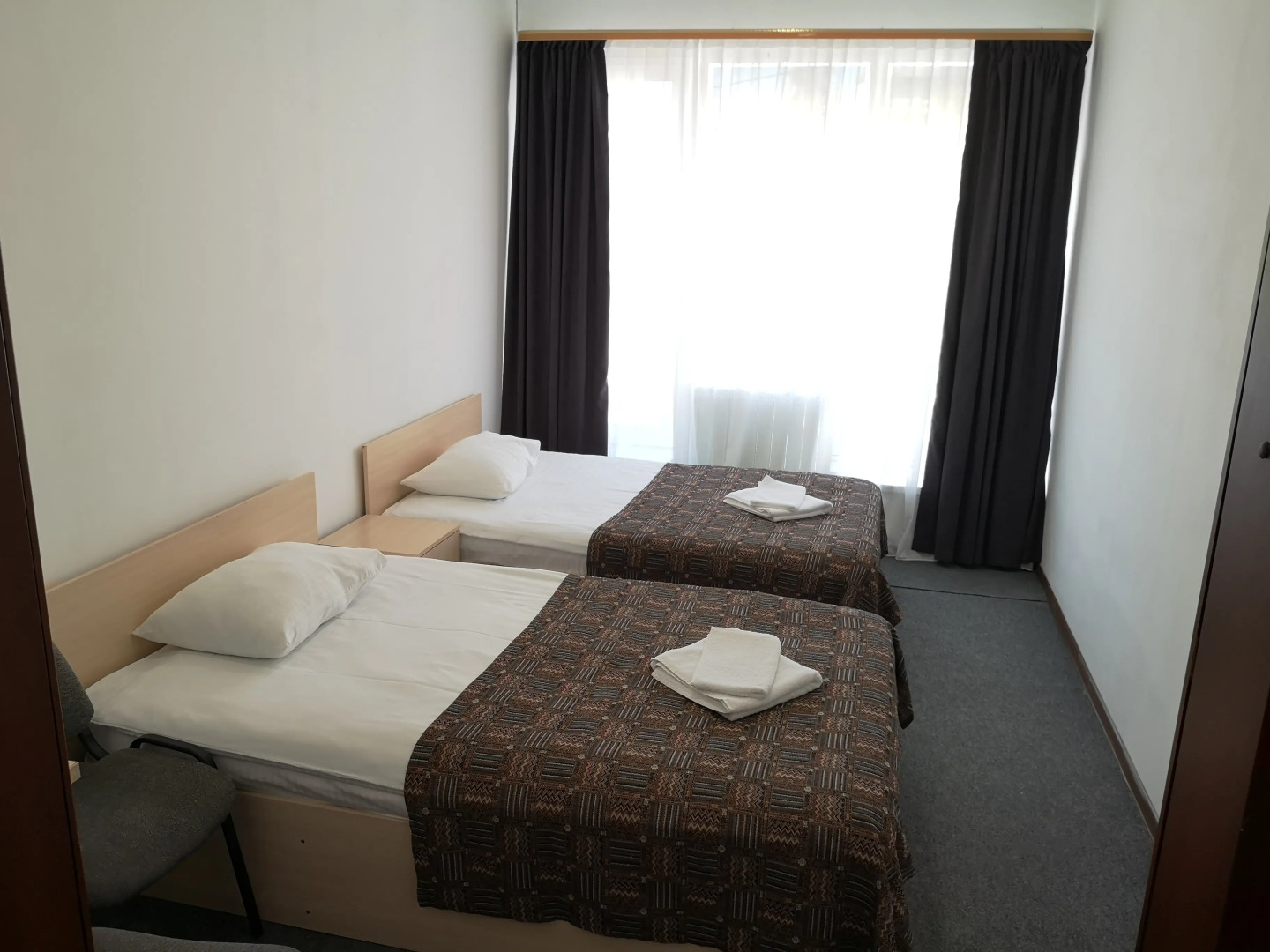 Отель Космос