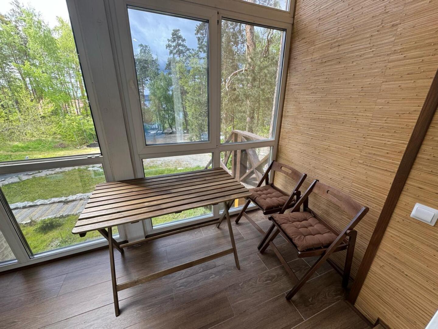 Апартаменты в доме Олега Митяева с видом на озеро