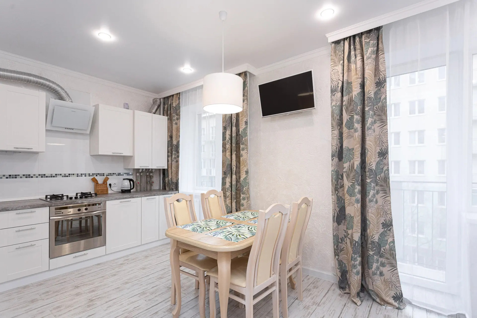 Апартаменты Five Floor Apartment