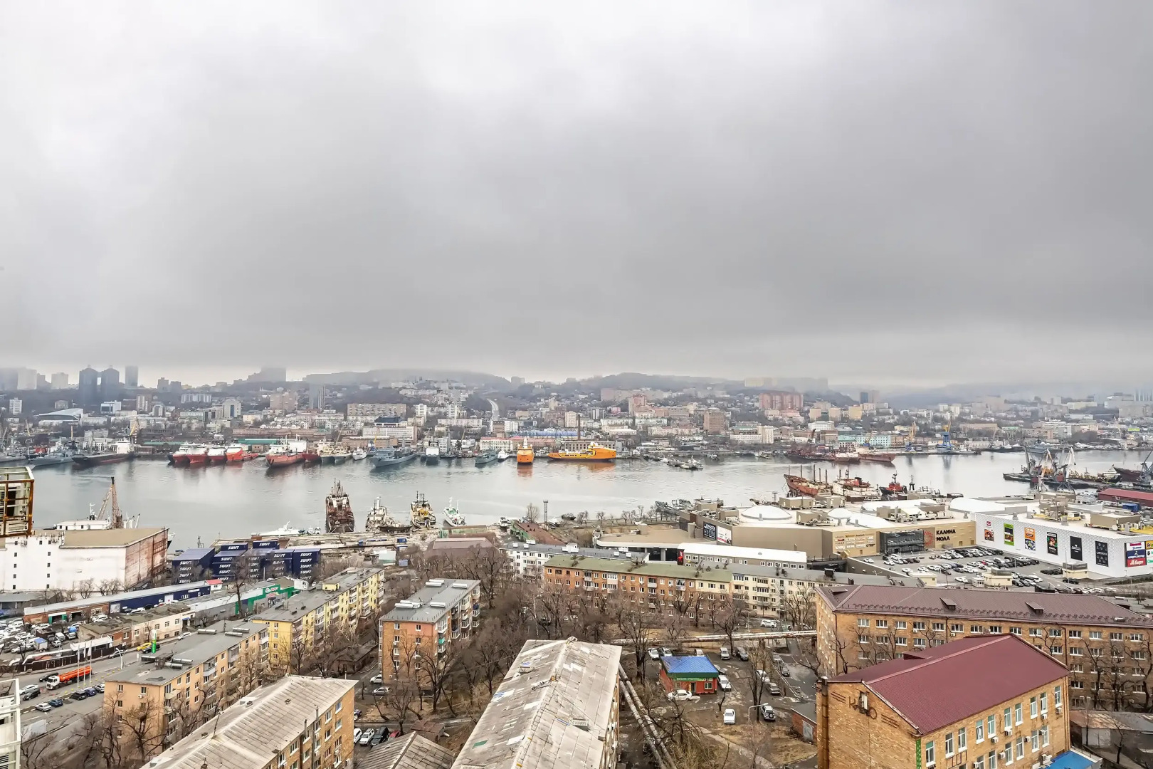 Апартаменты TopHouse на Можжевеловой 18, 16 этаж