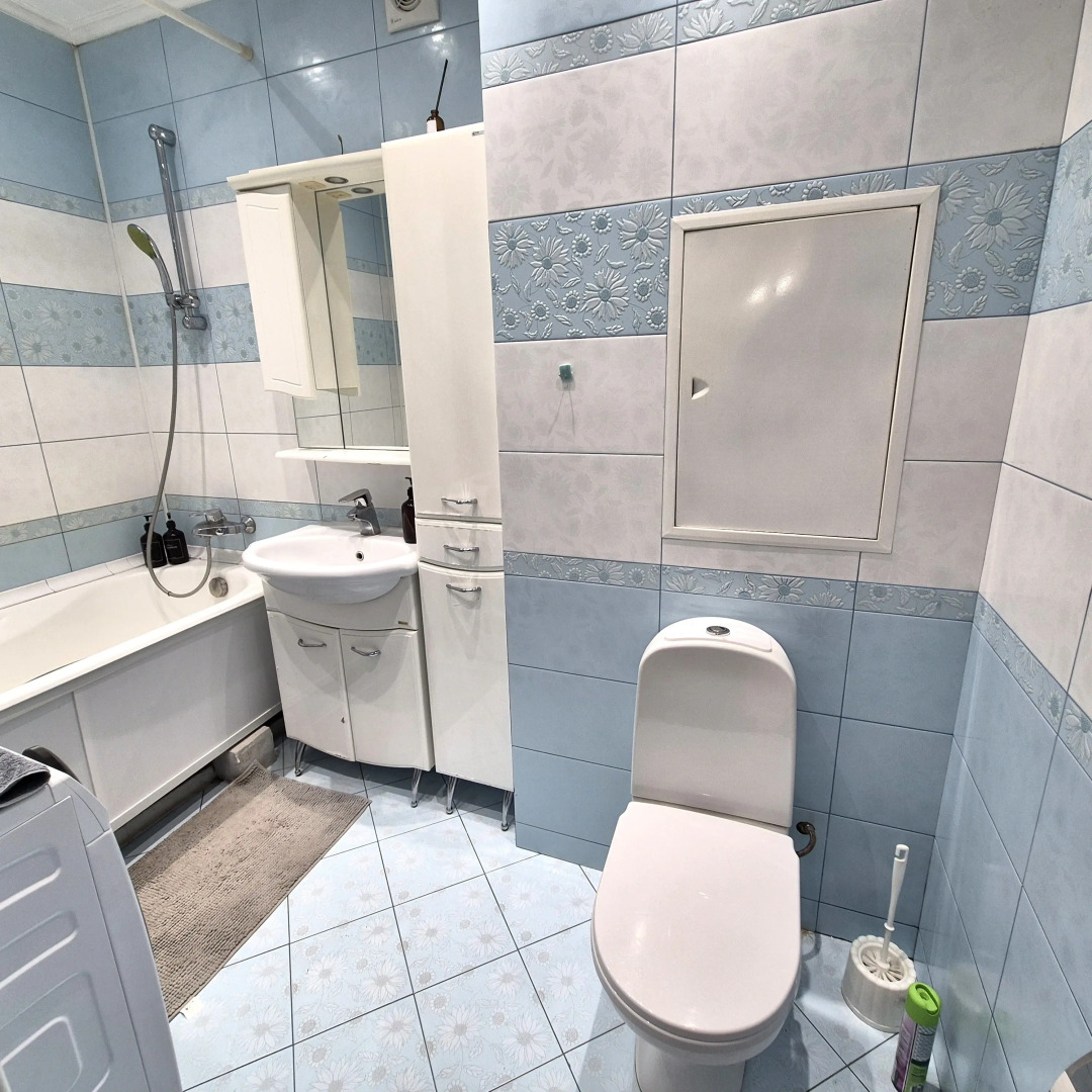 Квартира Большая светлая на Колпакова