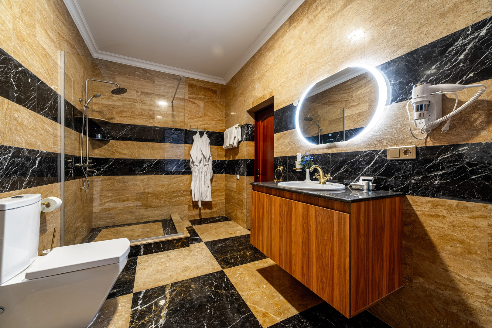 Гостевой Дом Grand Garden House