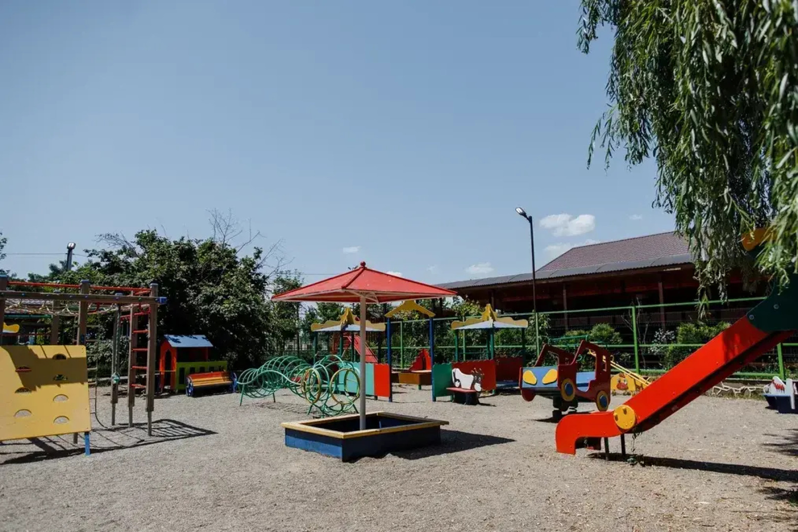 Lesnaya Skazka Guest House